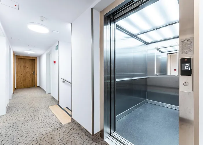 Rezidence Alpina アパート スピンドレルフ・ムリン