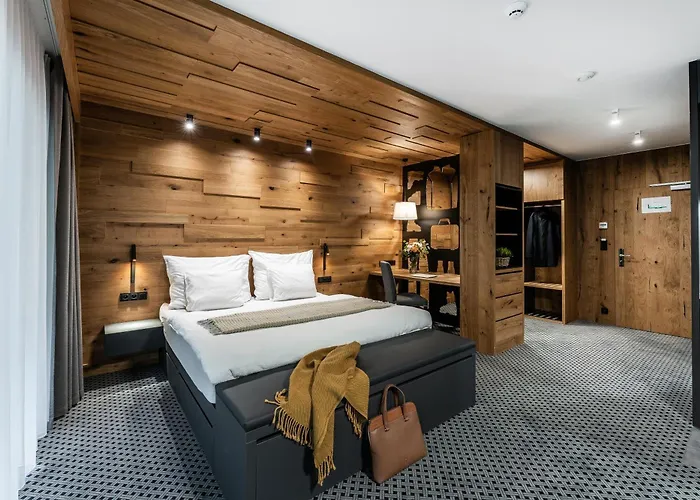 Rezidence Alpina アパート スピンドレルフ・ムリン